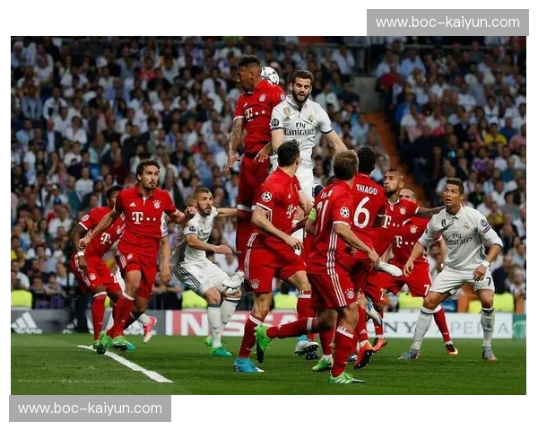 红色德比的激情碰撞:本菲卡与拜仁慕尼黑的恩怨情仇